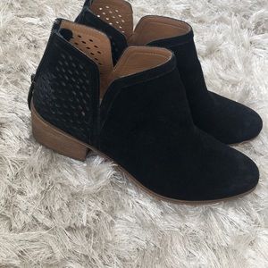 Black Booties